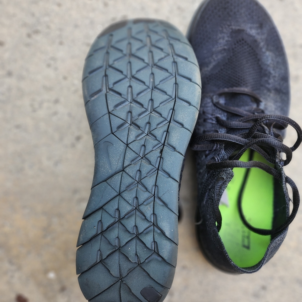 Nike Free Rn Flyknit - Picture 7 of 7